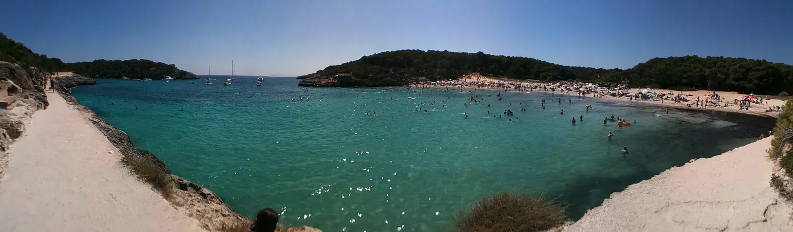 Die Bucht Cala Mondragó im Süden Mallorcas